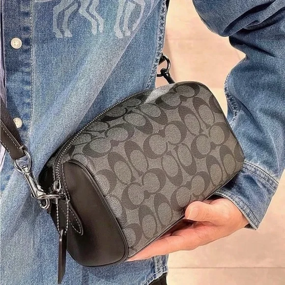 Coach Signature Black UNISEX Bag
NWOT - Picture 1 of 8